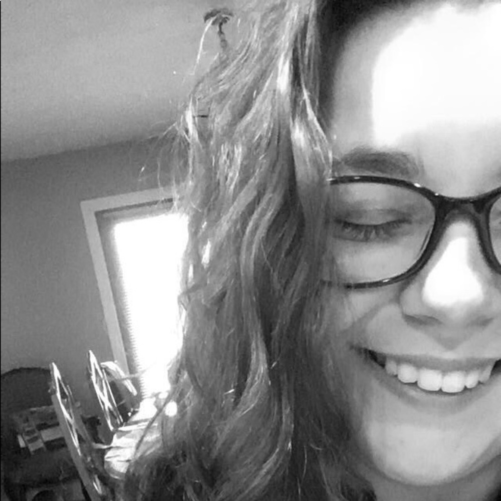 Meet your Posher, Katelyn